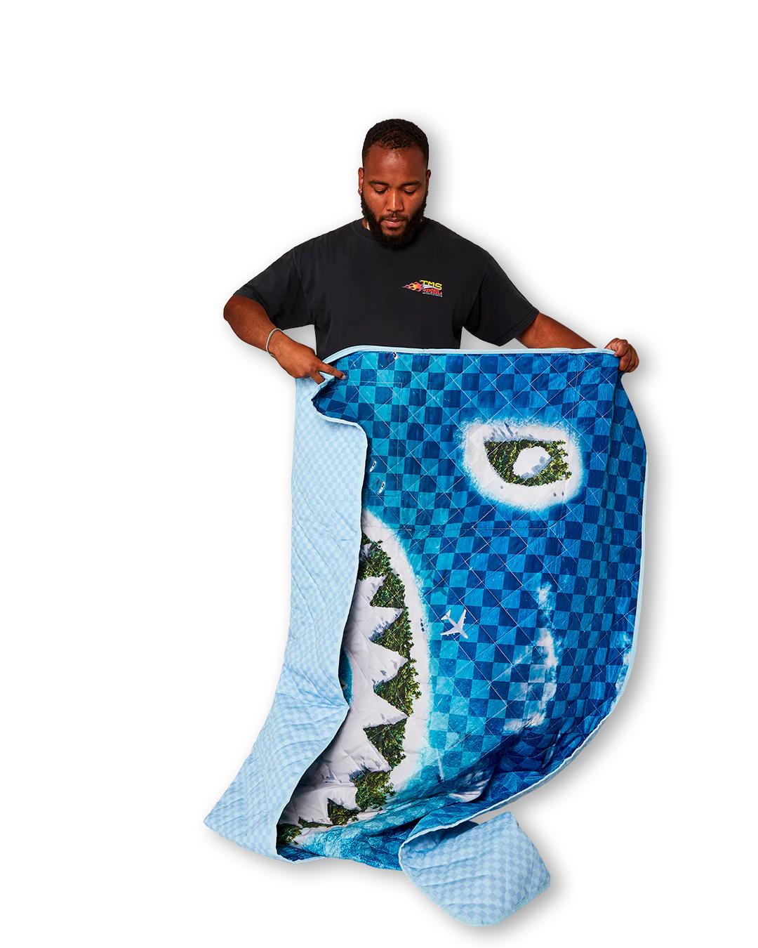 Sprayground SHARK ISLAND PACKABLE BEACH MAT BLANKET WATER RESISTANT CONVERTIBLE TO