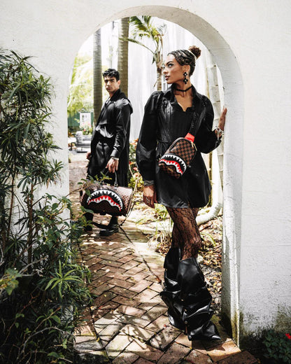 Sprayground SAWTOOTH SHARKS IN PARIS ONE-STRAP SLING