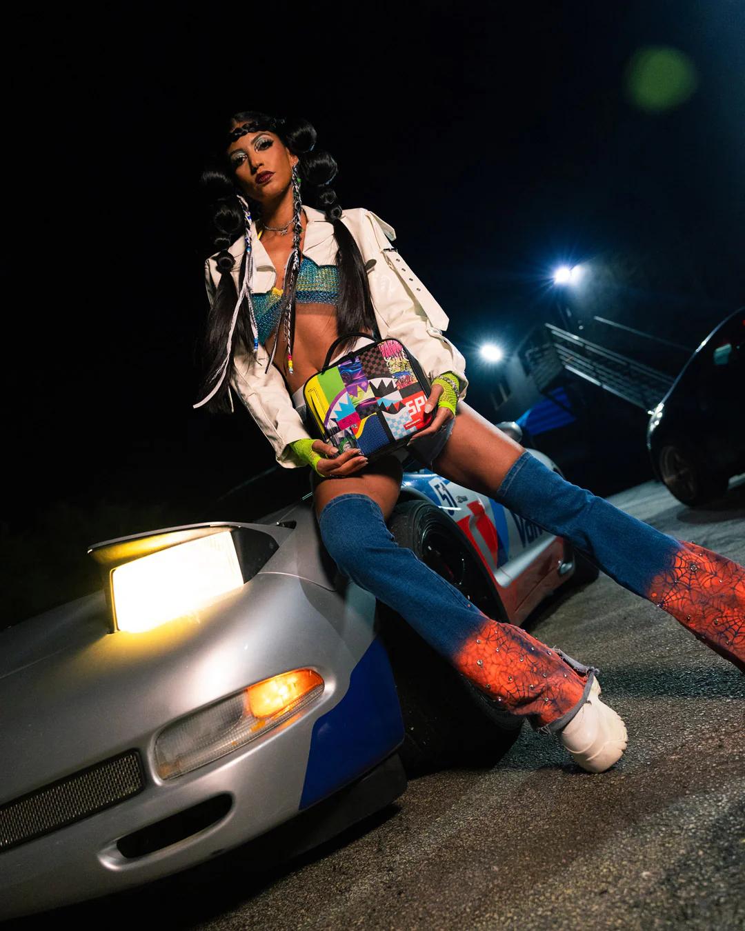 Sprayground SHARK MASTERPIECES SNACKPACK