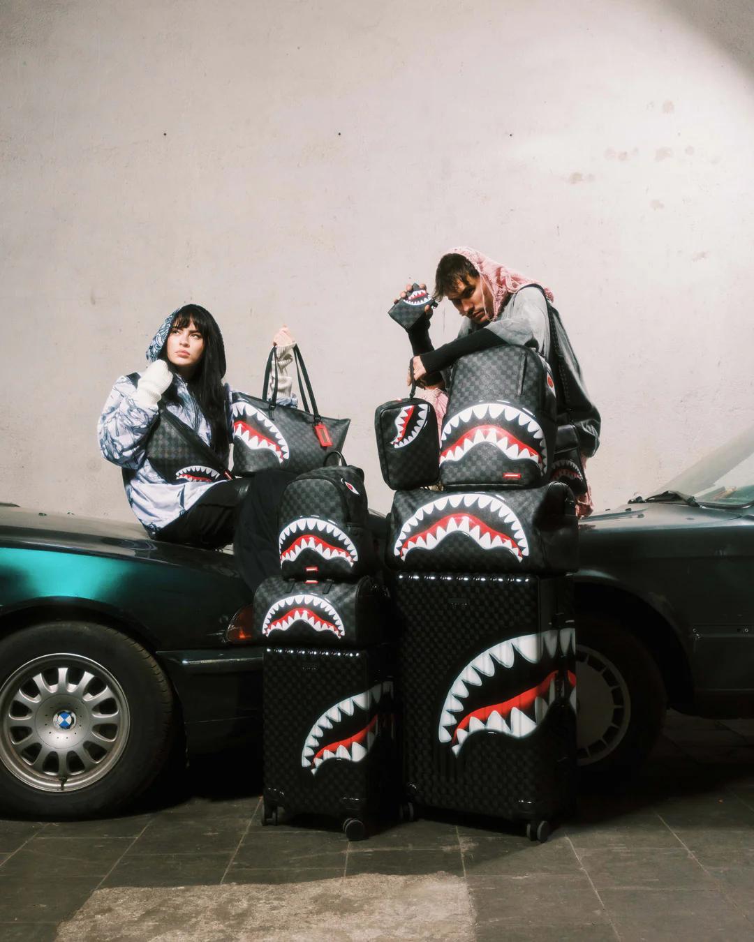 Sprayground SHARKS IN PARIS HYPER PUFF WALLET