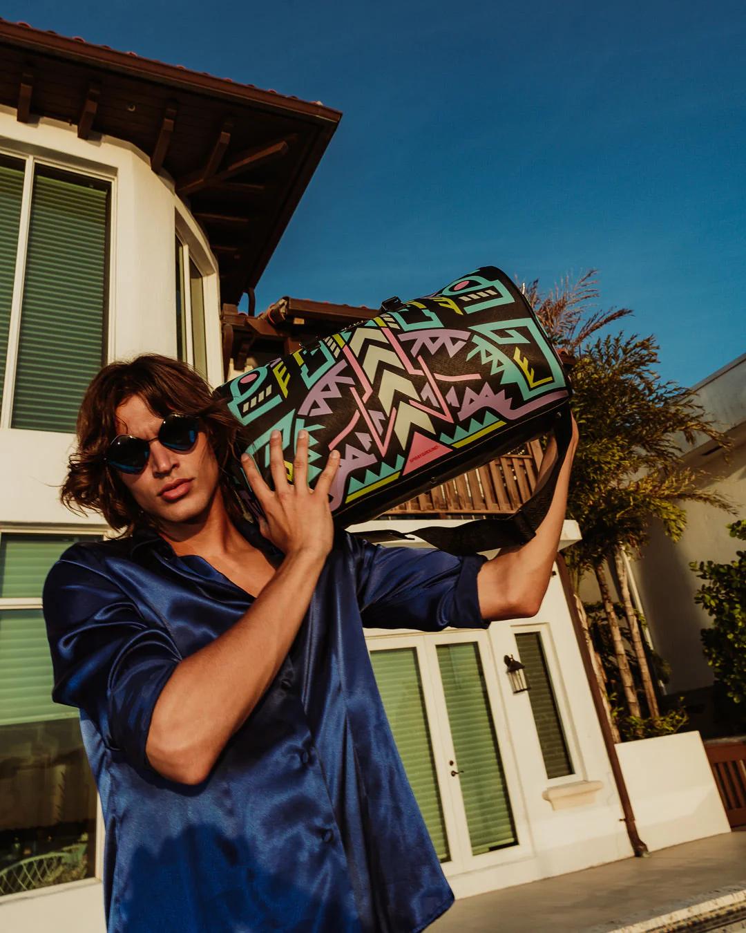 Sprayground A.I. PATH TO THE FUTURE III DUFFLE - SANDFLOWER COLLAB (GLOW IN THE DA