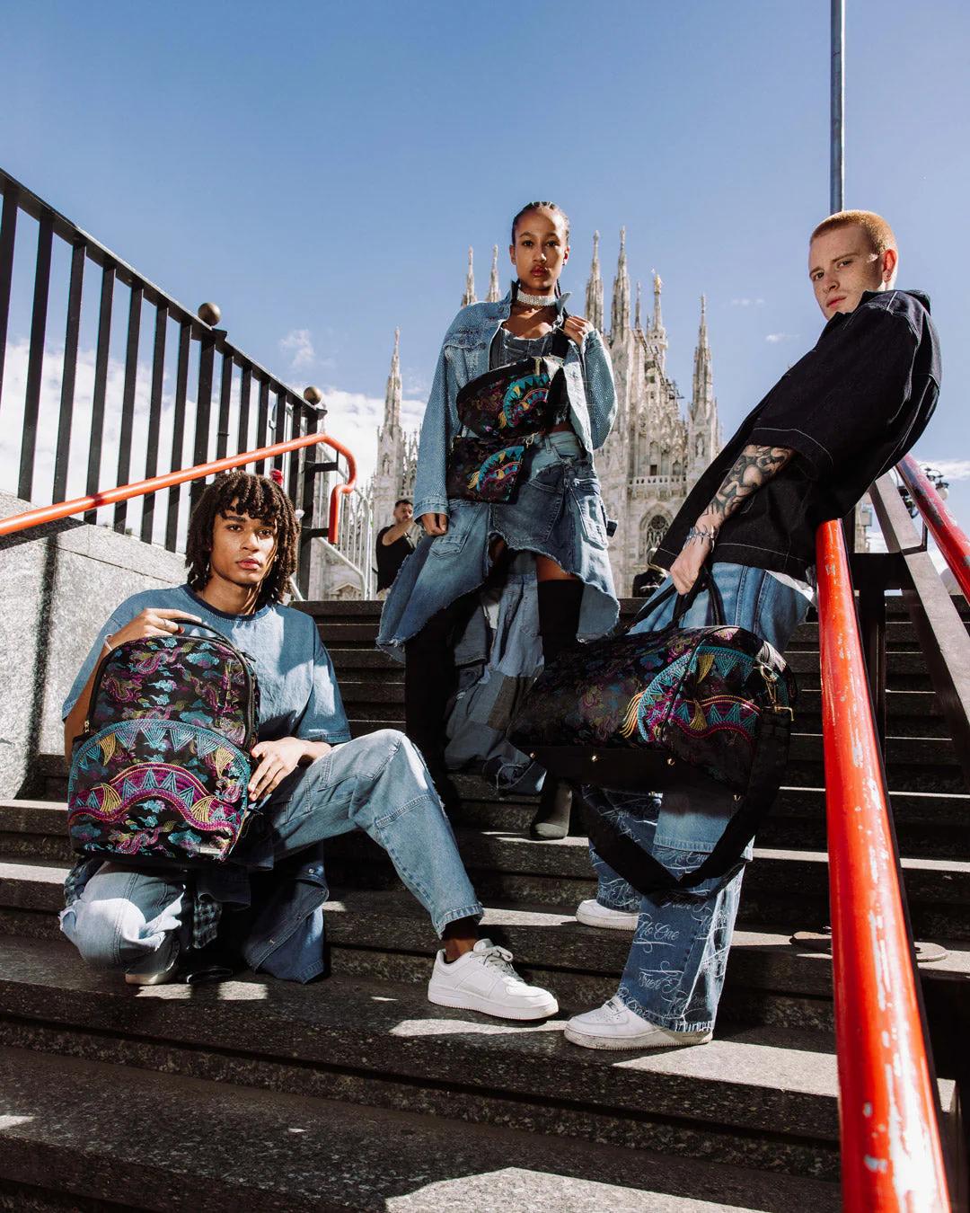 Sprayground EMBROIDERED DRAGONS DUFFLE