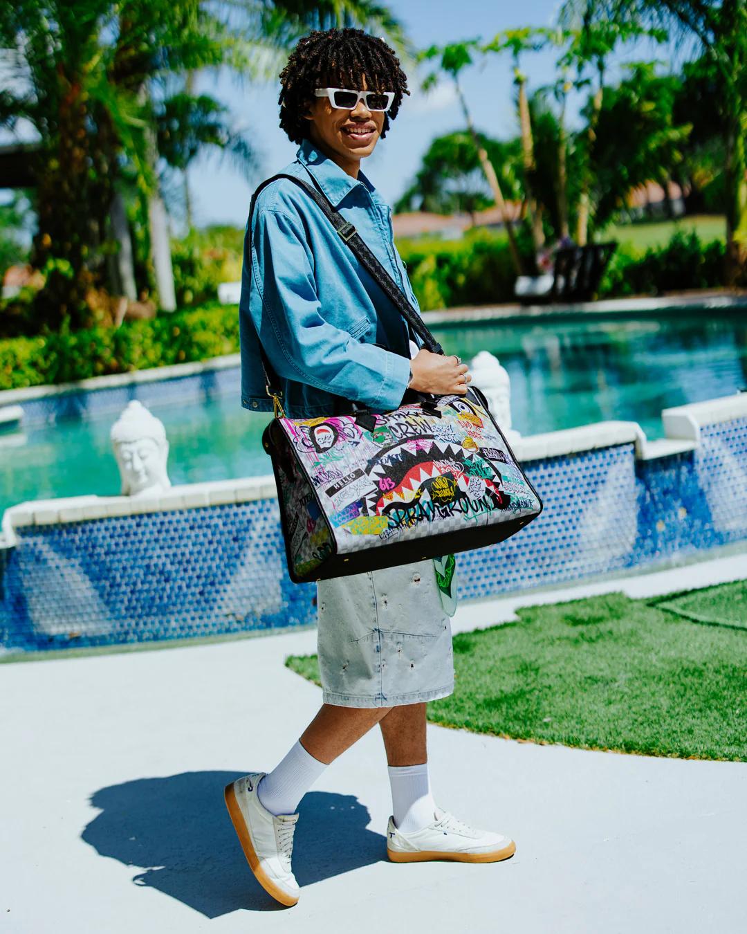 Sprayground CREATE ANOTHER DAY PYRAMID DUFFLE
