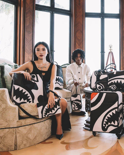 Sprayground V.V.I.P. CROSSOVER CLUTCH
