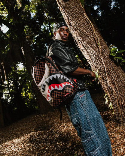 Sprayground NOOO WAY!!! A REVERSIBLE BACKPACK - PURPLE VELOUR TO OG SHARKS IN PARI
